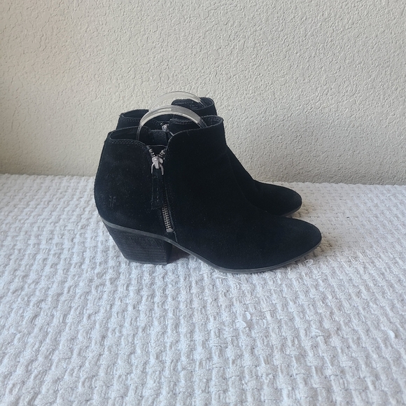Frye Shoes - FRYE Black Suede Ankle Boots Women's Size 8.5